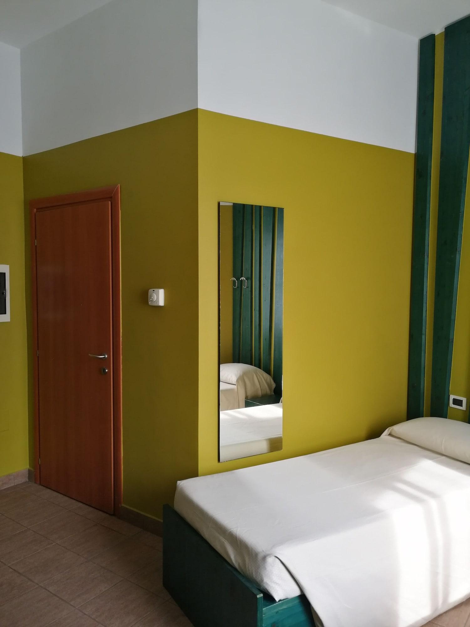 Scout Center Hostel Rom